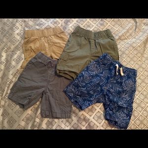 Boy Pull on Shorts (lot)